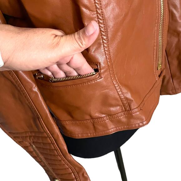 Love Tree Women's Medium Faux Leather Brown Fall Jacket Gold Zipper - Picture 6 of 12